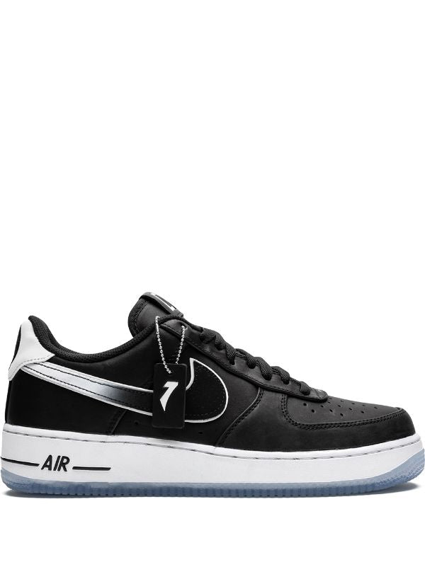 Colin Kaepernick Air Force 1 '07 QS sneakers