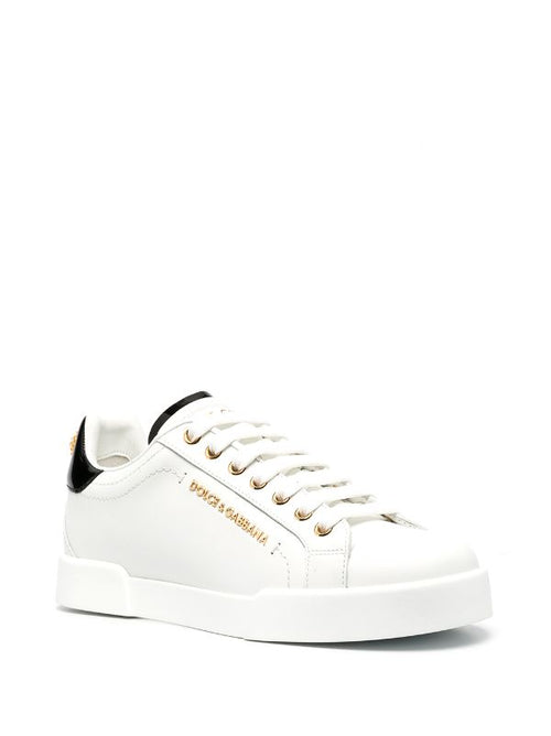 Dolce & Gabbana
logo-embellished low-top sneakers