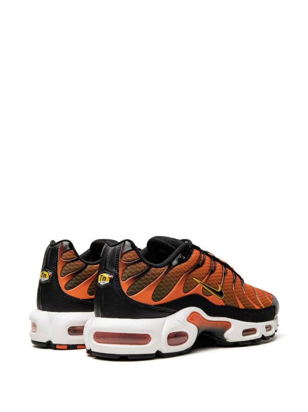 Air Max Plus "Safety Orange/University Gold" sneakers